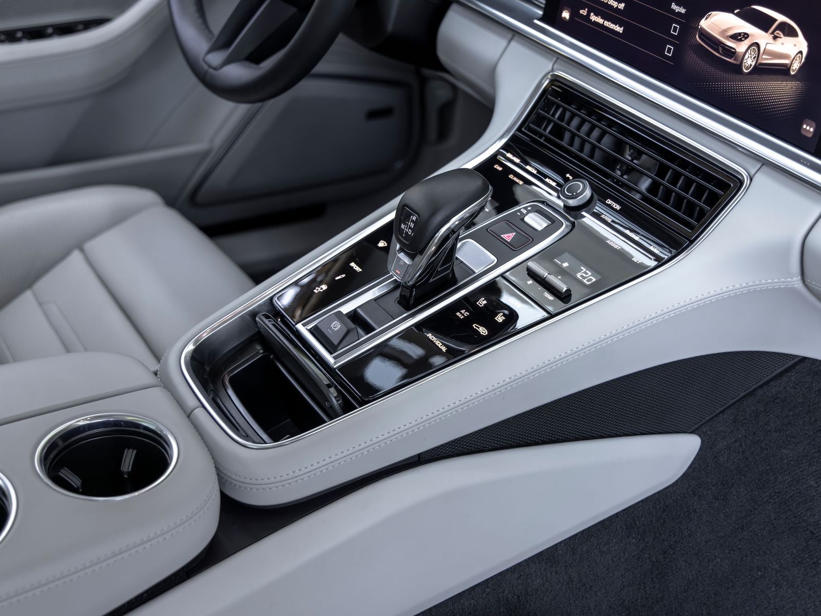 2023 Porsche Panamera Panamera Platinum Edition