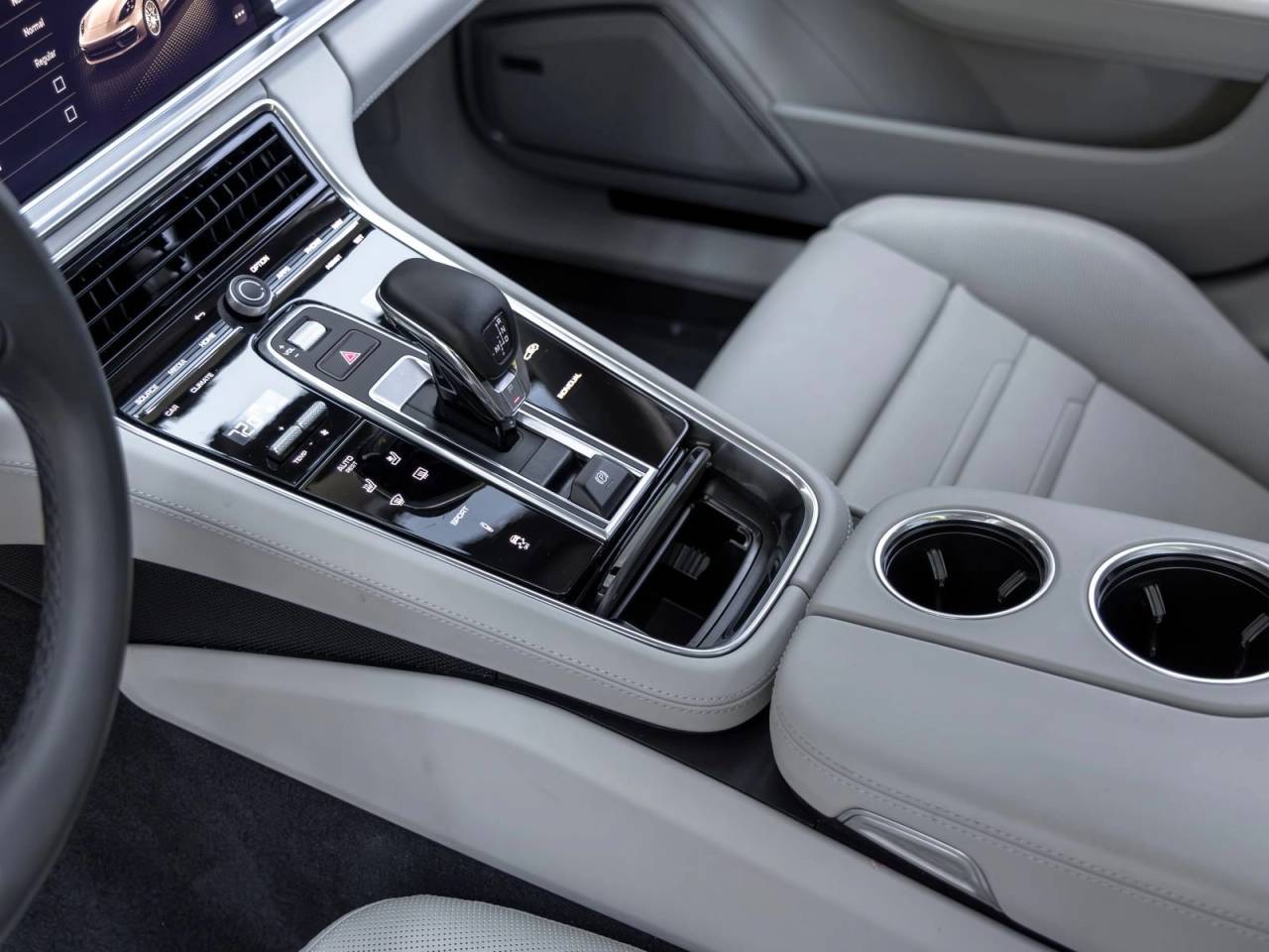 2023 Porsche Panamera Panamera Platinum Edition