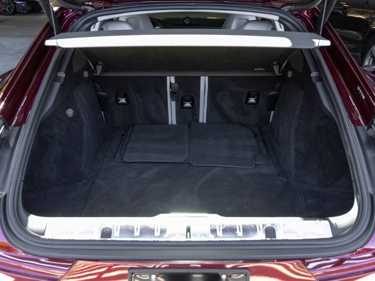 2023 Porsche Panamera Panamera Platinum Edition