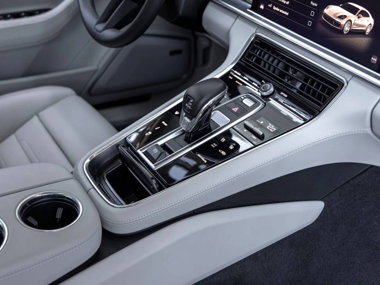 2023 Porsche Panamera Panamera Platinum Edition
