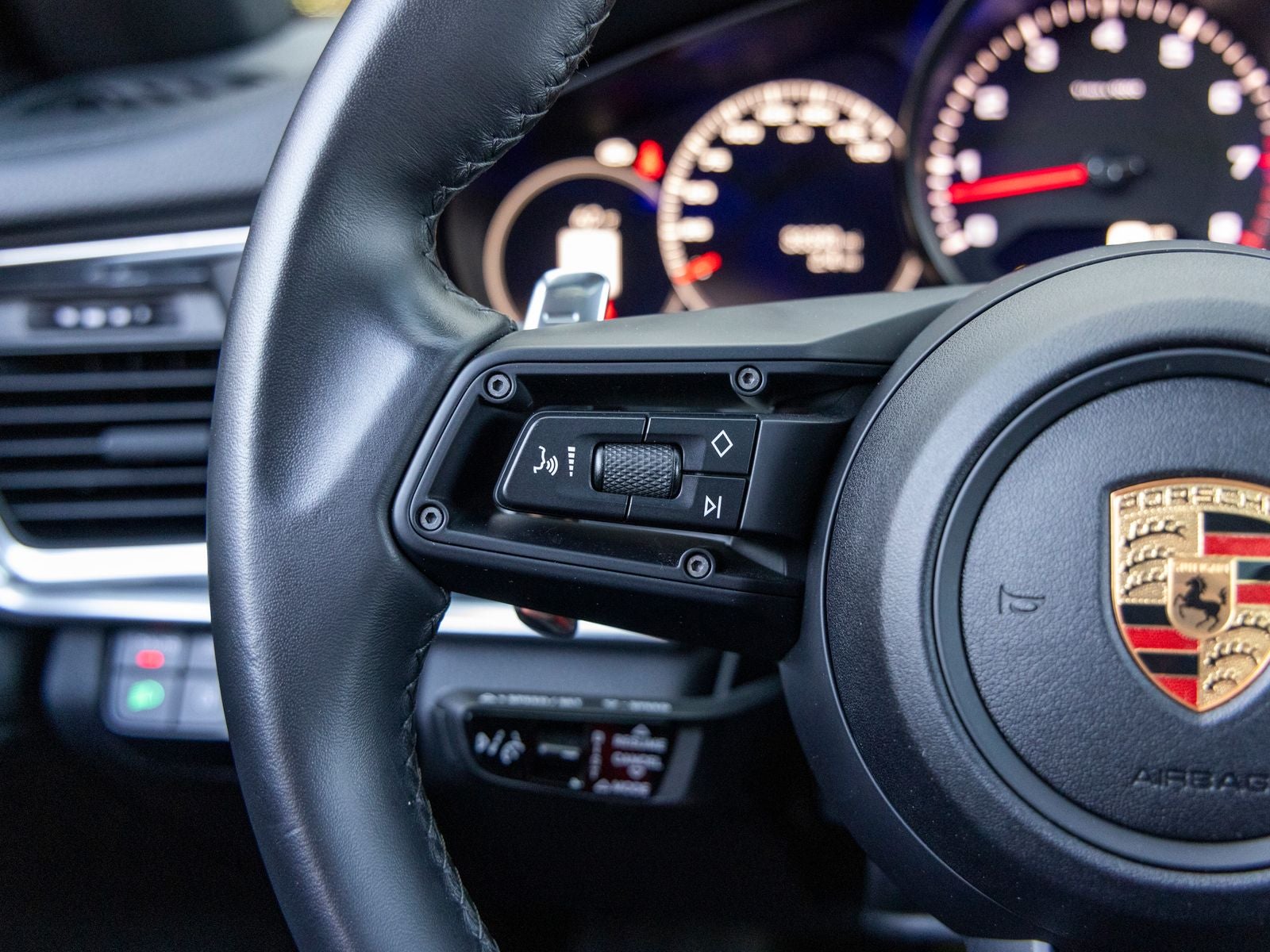 2023 Porsche Panamera Platinum Edition