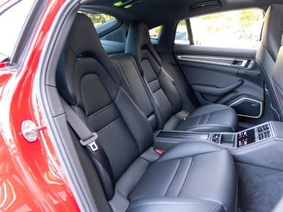 2023 Porsche Panamera Platinum Edition