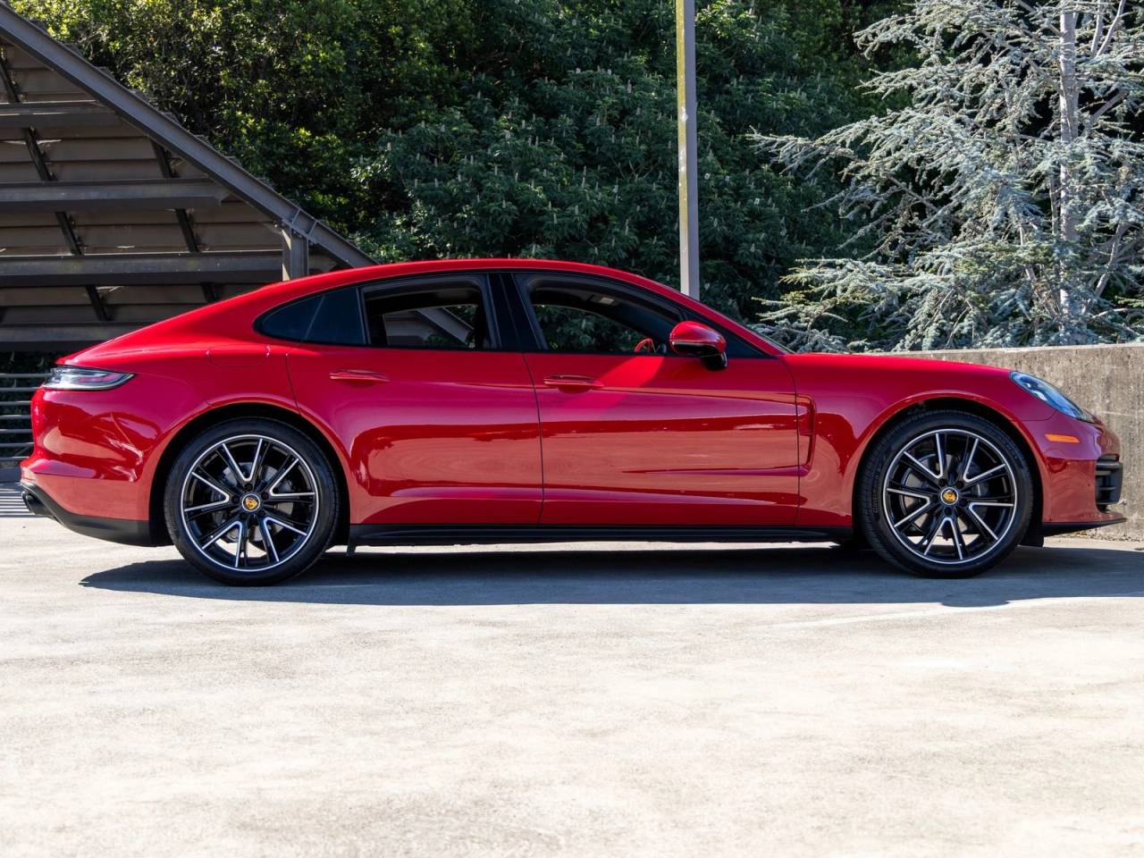 2023 Porsche Panamera Platinum Edition