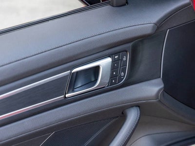 2023 Porsche Panamera Platinum Edition