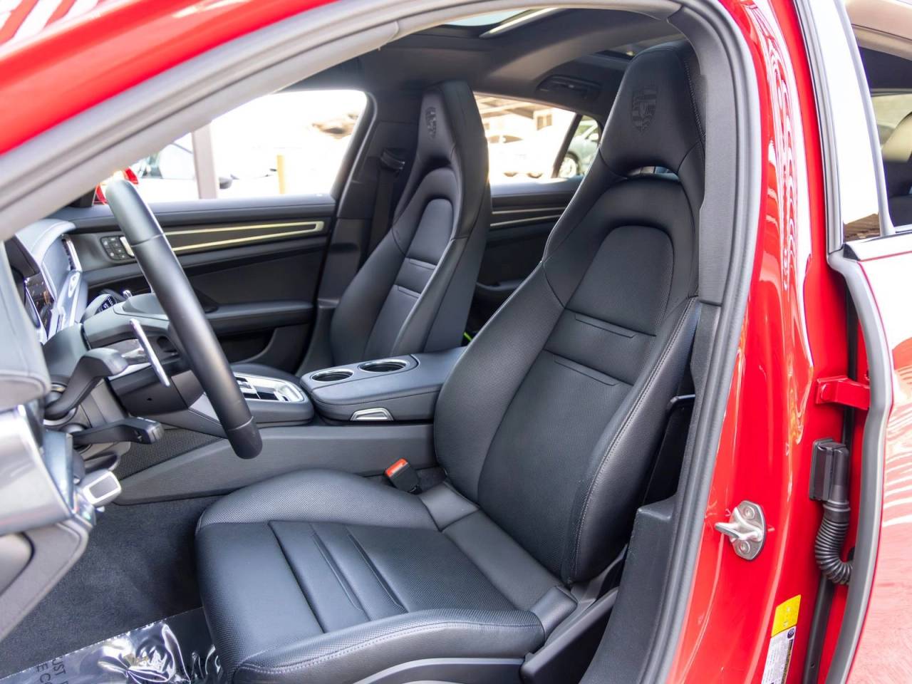 2023 Porsche Panamera Platinum Edition