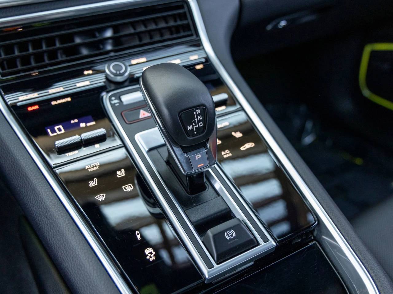 2023 Porsche Panamera Platinum Edition