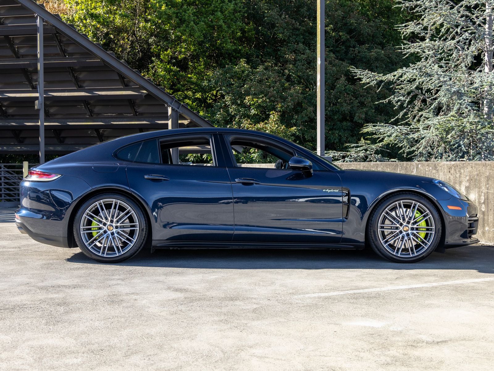 2022 Porsche Panamera 4S E-Hybrid