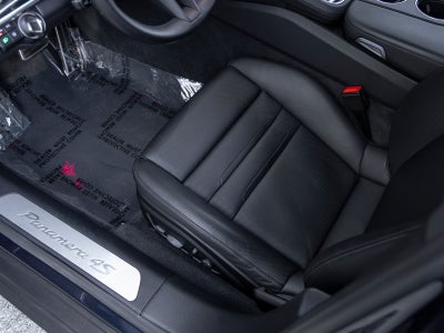 2022 Porsche Panamera 4S E-Hybrid