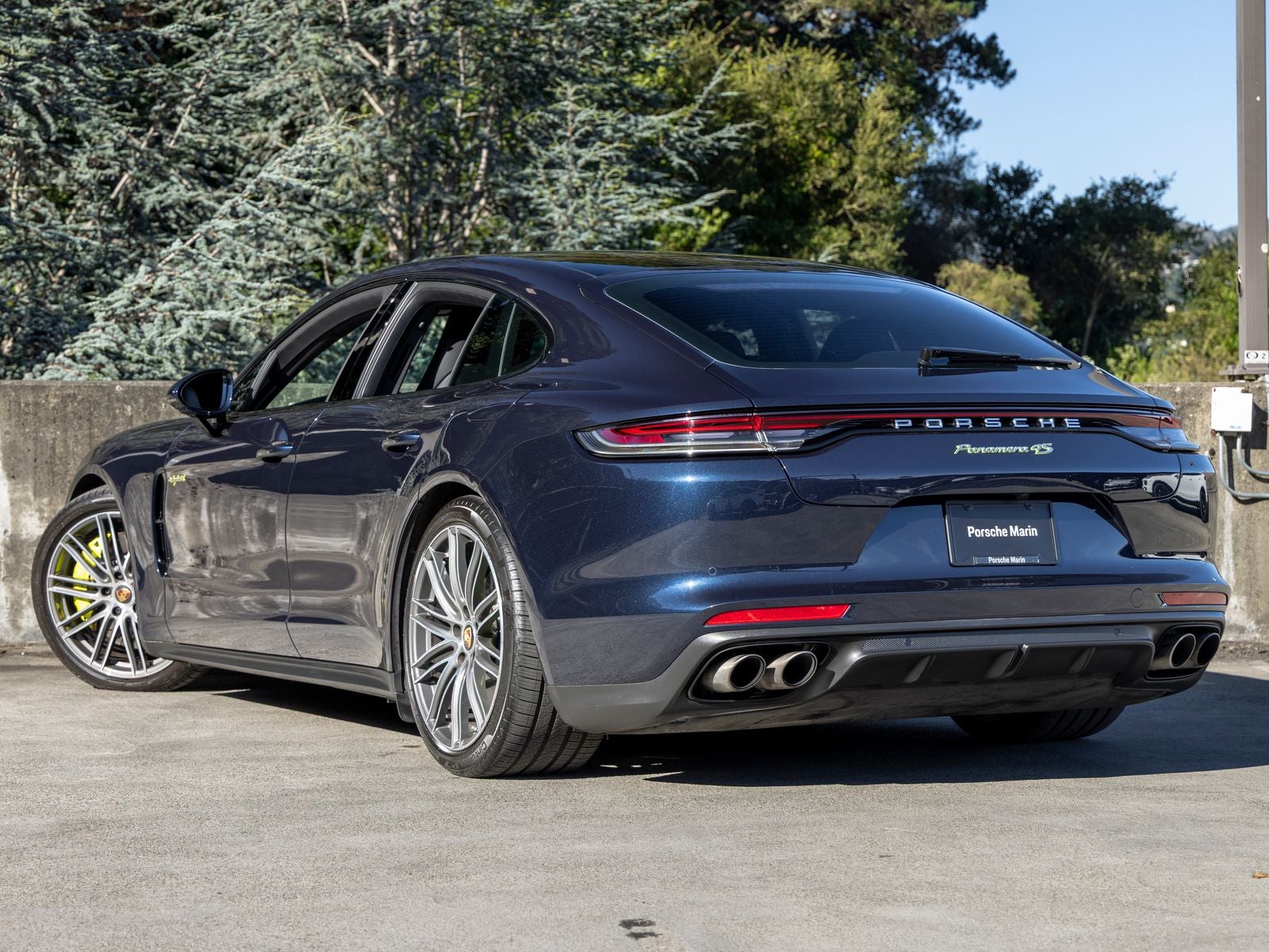 2022 Porsche Panamera 4S E-Hybrid