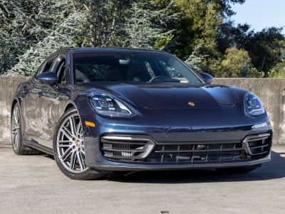 2022 Porsche Panamera 4S E-Hybrid