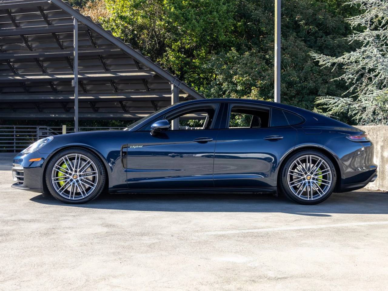 2022 Porsche Panamera 4S E-Hybrid