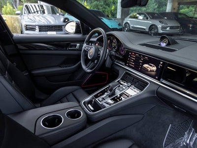 2022 Porsche Panamera 4S E-Hybrid