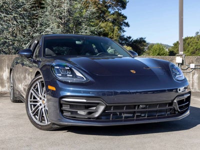 2022 Porsche Panamera 4S E-Hybrid