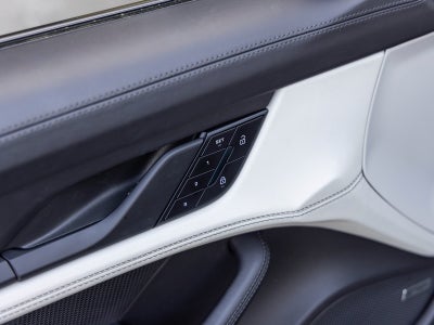 2022 Porsche Taycan Taycan 4 Cross Turismo (MY22)