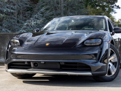 2022 Porsche Taycan Taycan 4 Cross Turismo (MY22)