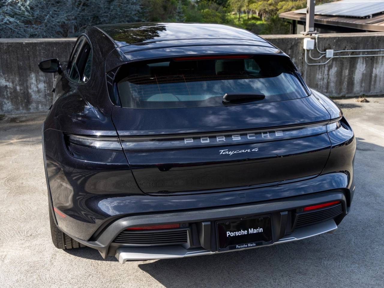 2022 Porsche Taycan Taycan 4 Cross Turismo (MY22)