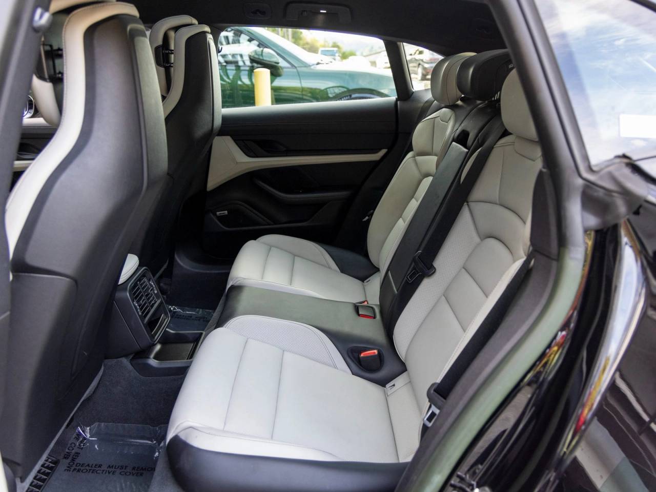 2022 Porsche Taycan Taycan 4 Cross Turismo (MY22)