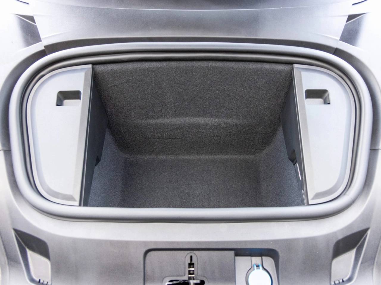 2022 Porsche Taycan Taycan 4 Cross Turismo (MY22)