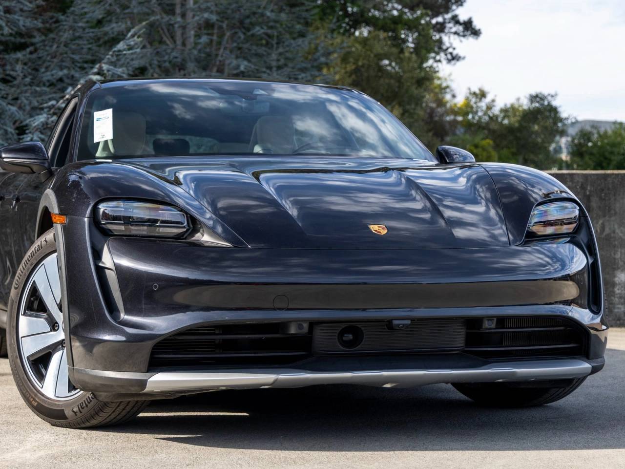 2022 Porsche Taycan Taycan 4 Cross Turismo (MY22)