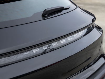 2022 Porsche Taycan Taycan 4 Cross Turismo (MY22)