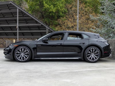 2022 Porsche Taycan Taycan 4 Cross Turismo (MY22)