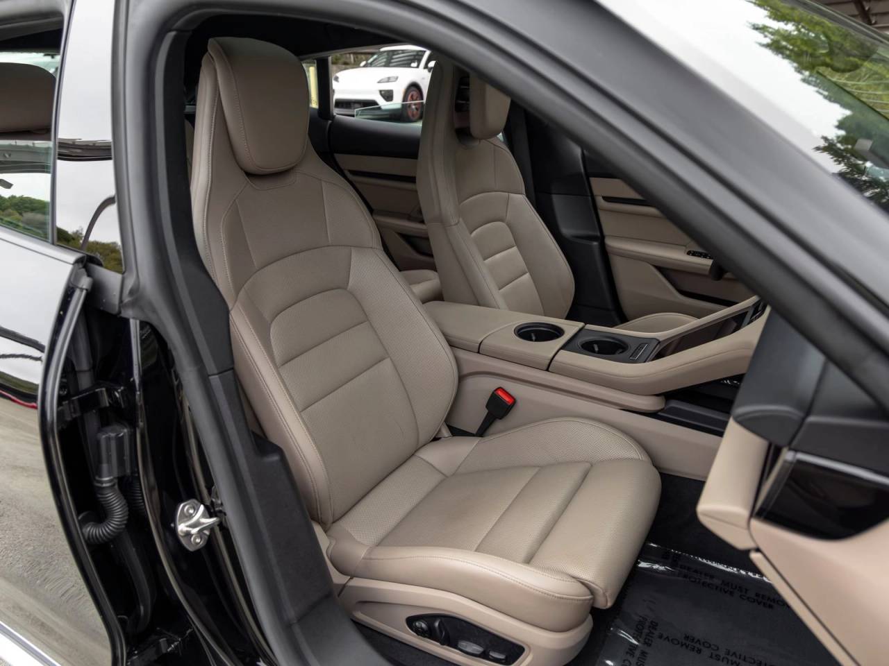 2022 Porsche Taycan Taycan 4 Cross Turismo (MY22)