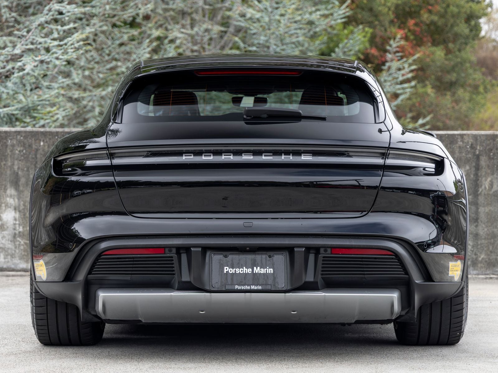 2022 Porsche Taycan Taycan 4 Cross Turismo (MY22)