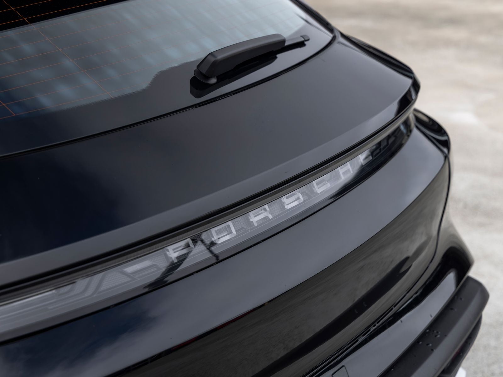 2022 Porsche Taycan Taycan 4 Cross Turismo (MY22)
