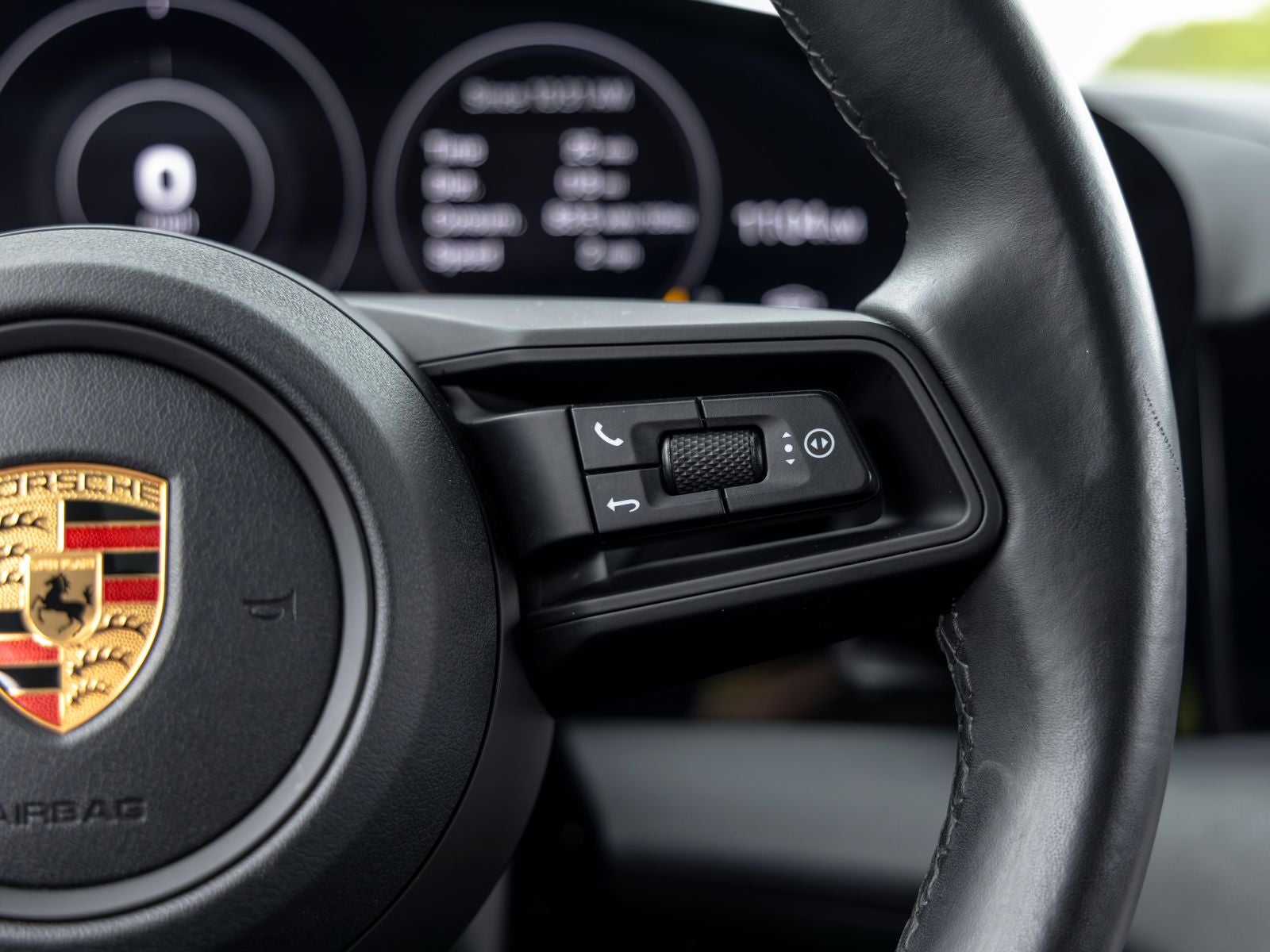 2022 Porsche Taycan Taycan 4 Cross Turismo (MY22)