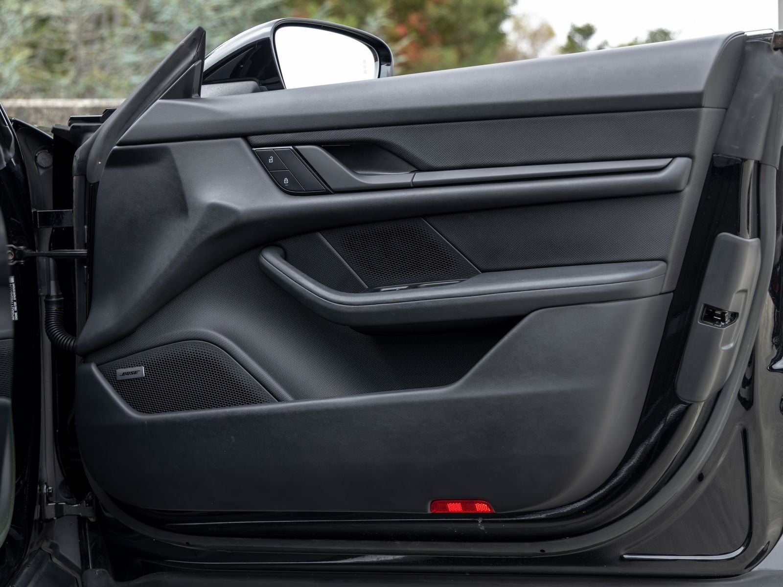 2022 Porsche Taycan Taycan 4 Cross Turismo (MY22)