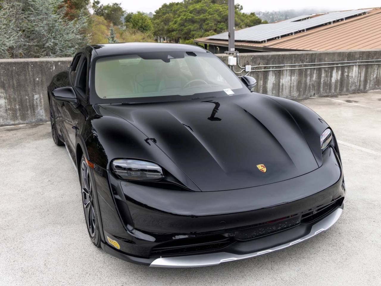 2022 Porsche Taycan Taycan 4 Cross Turismo (MY22)