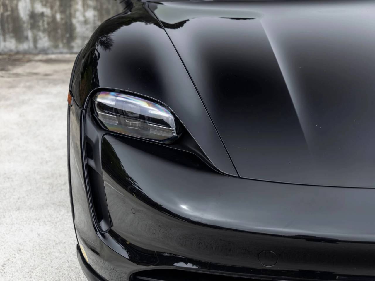 2022 Porsche Taycan Taycan 4 Cross Turismo (MY22)