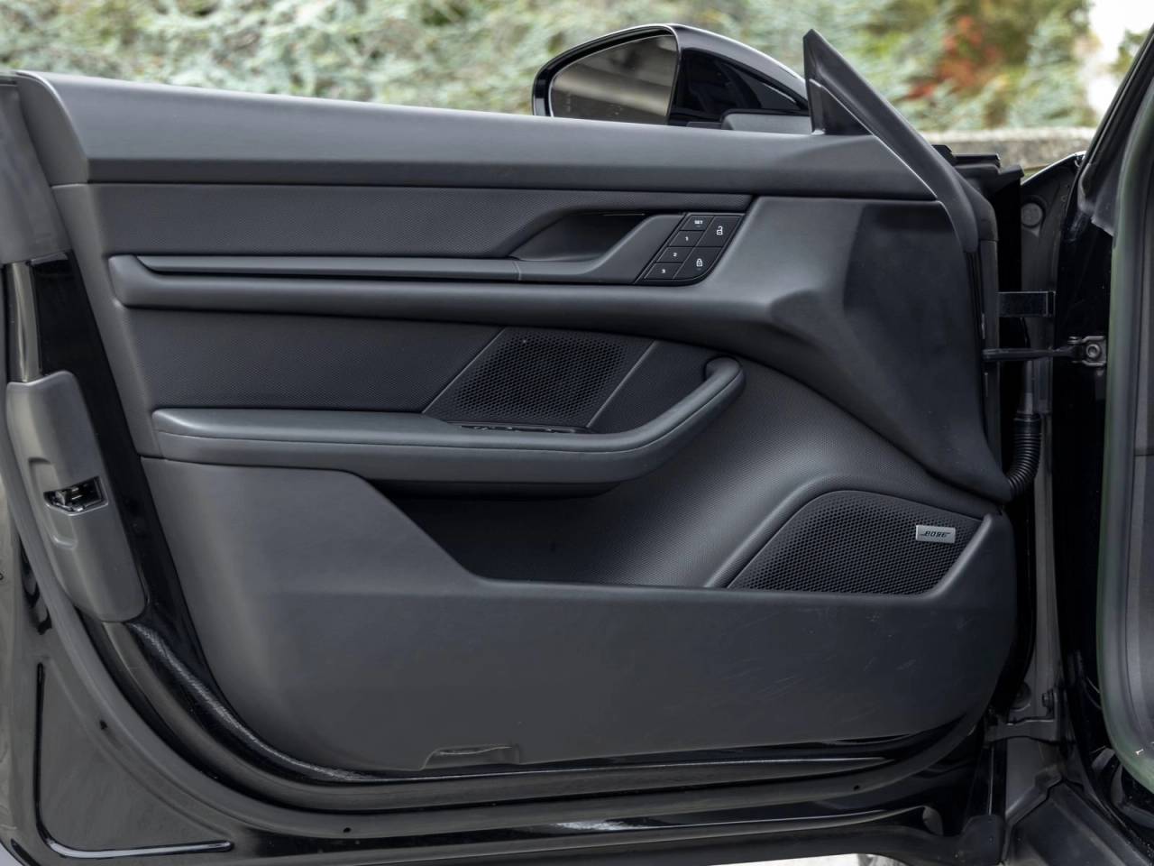 2022 Porsche Taycan Taycan 4 Cross Turismo (MY22)