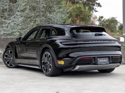 2022 Porsche Taycan Taycan 4 Cross Turismo (MY22)