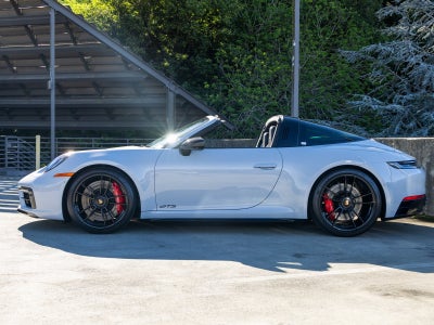 2024 Porsche 911 911 Targa 4 GTS (MY24)