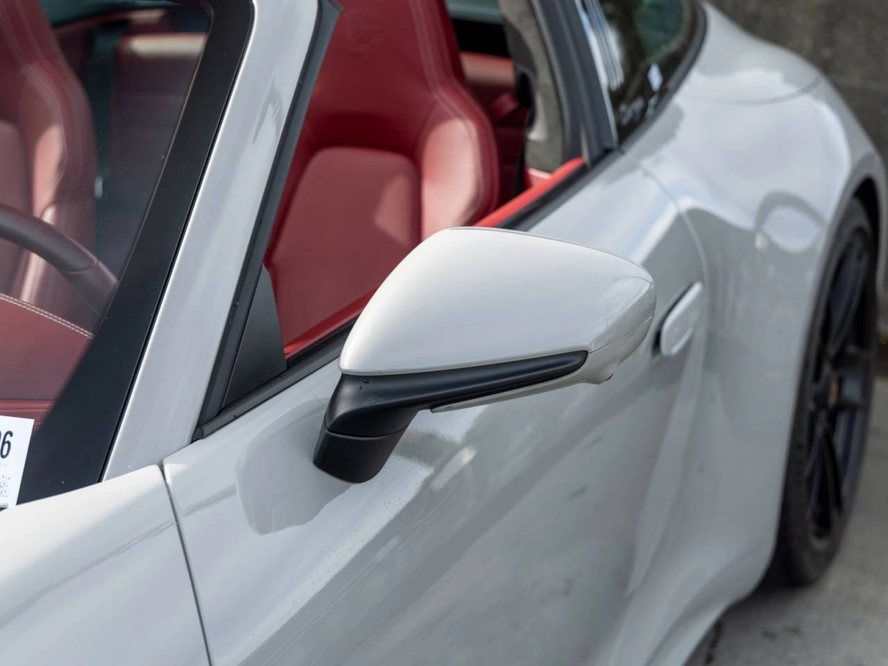 2024 Porsche 911 911 Targa 4 GTS (MY24)