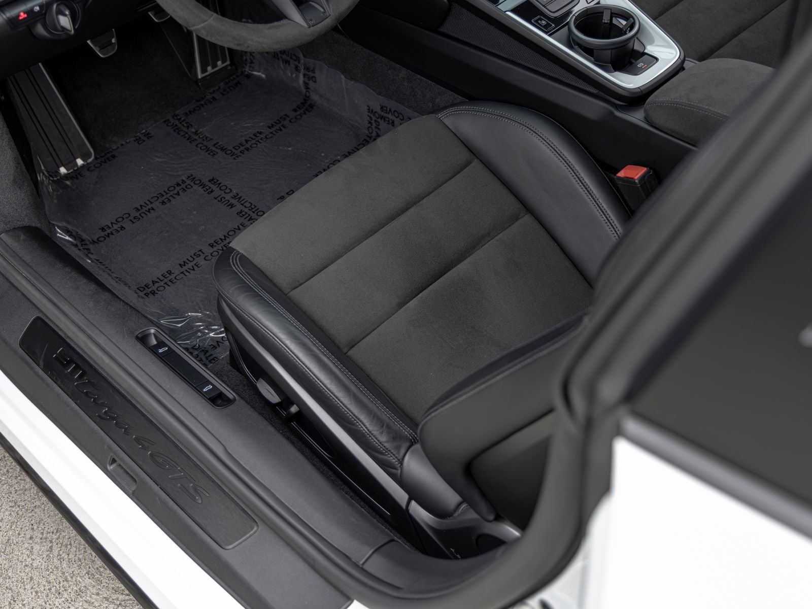 2022 Porsche 911 Targa 4 GTS