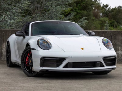 2022 Porsche 911 Targa 4 GTS