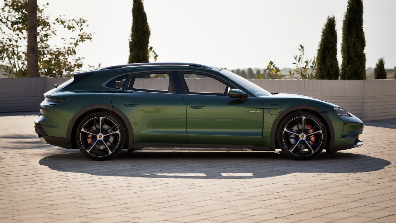 2025 Porsche Taycan Taycan 4S Cross Turismo