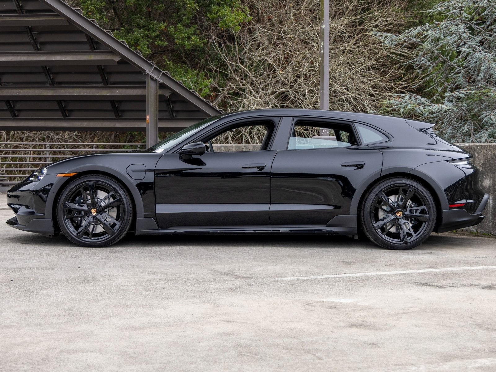 2025 Porsche Taycan Taycan 4S Cross Turismo