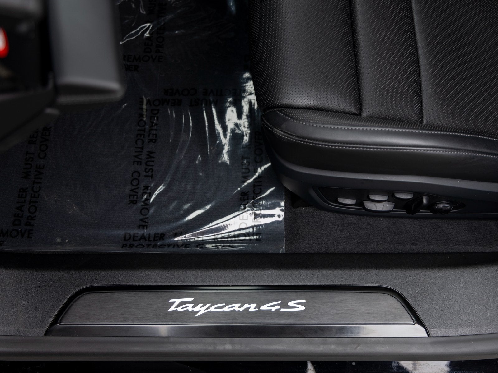 2025 Porsche Taycan Taycan 4S Cross Turismo