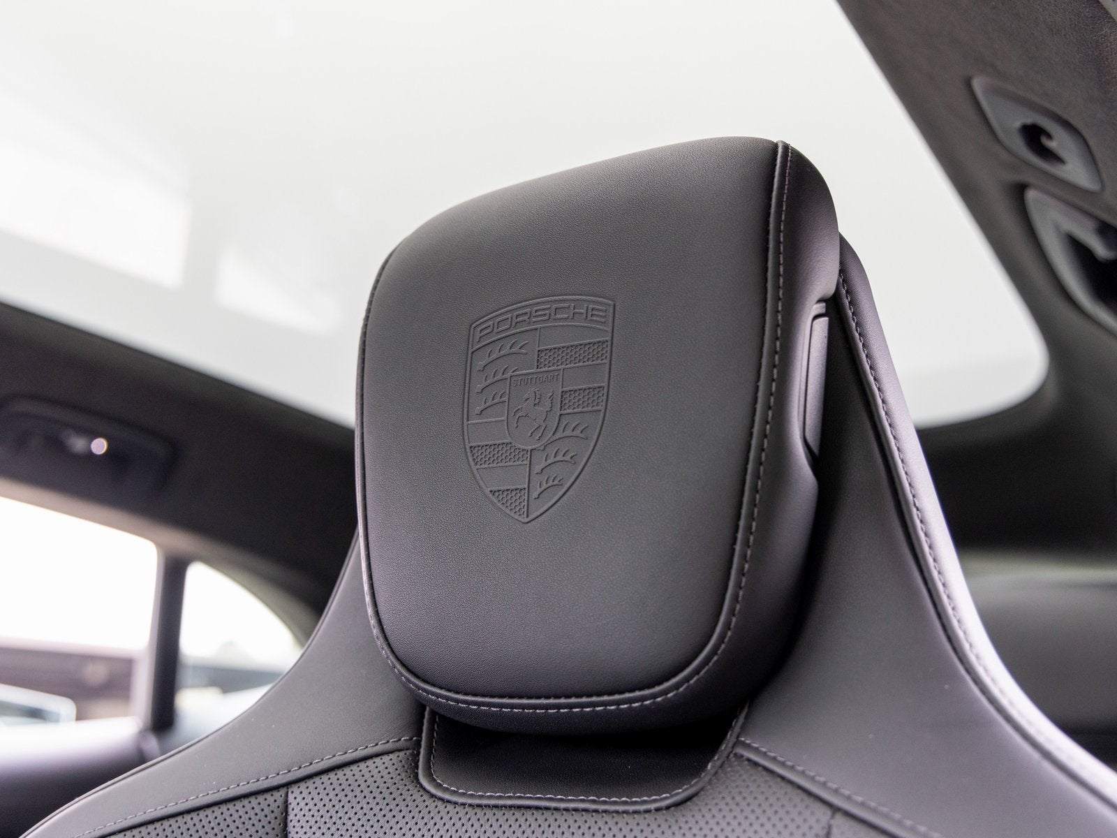 2025 Porsche Taycan Taycan 4S Cross Turismo