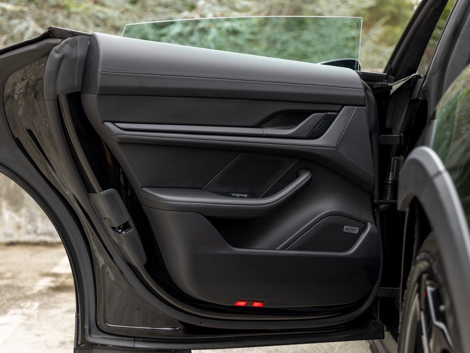 2025 Porsche Taycan Taycan 4S Cross Turismo