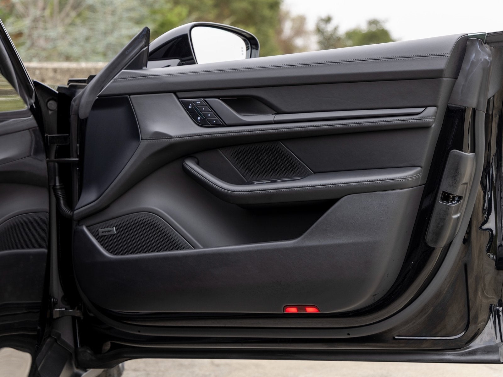 2025 Porsche Taycan Taycan 4S Cross Turismo