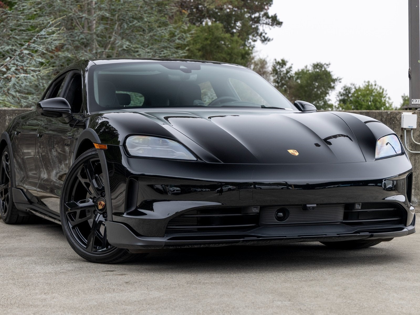 2025 Porsche Taycan Taycan 4S Cross Turismo