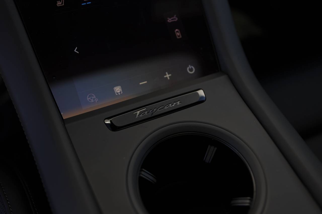 2025 Porsche Taycan Taycan 4S Cross Turismo