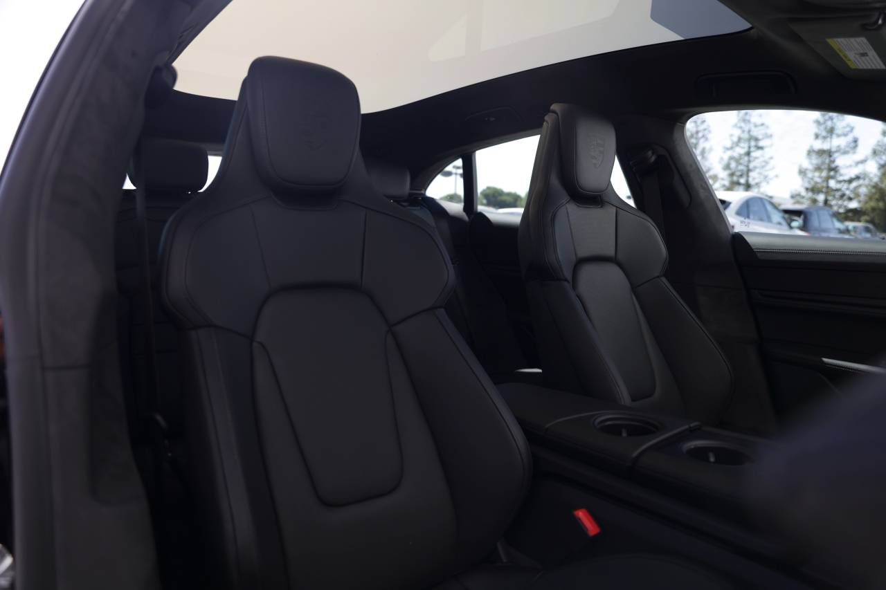 2025 Porsche Taycan Taycan 4S Cross Turismo