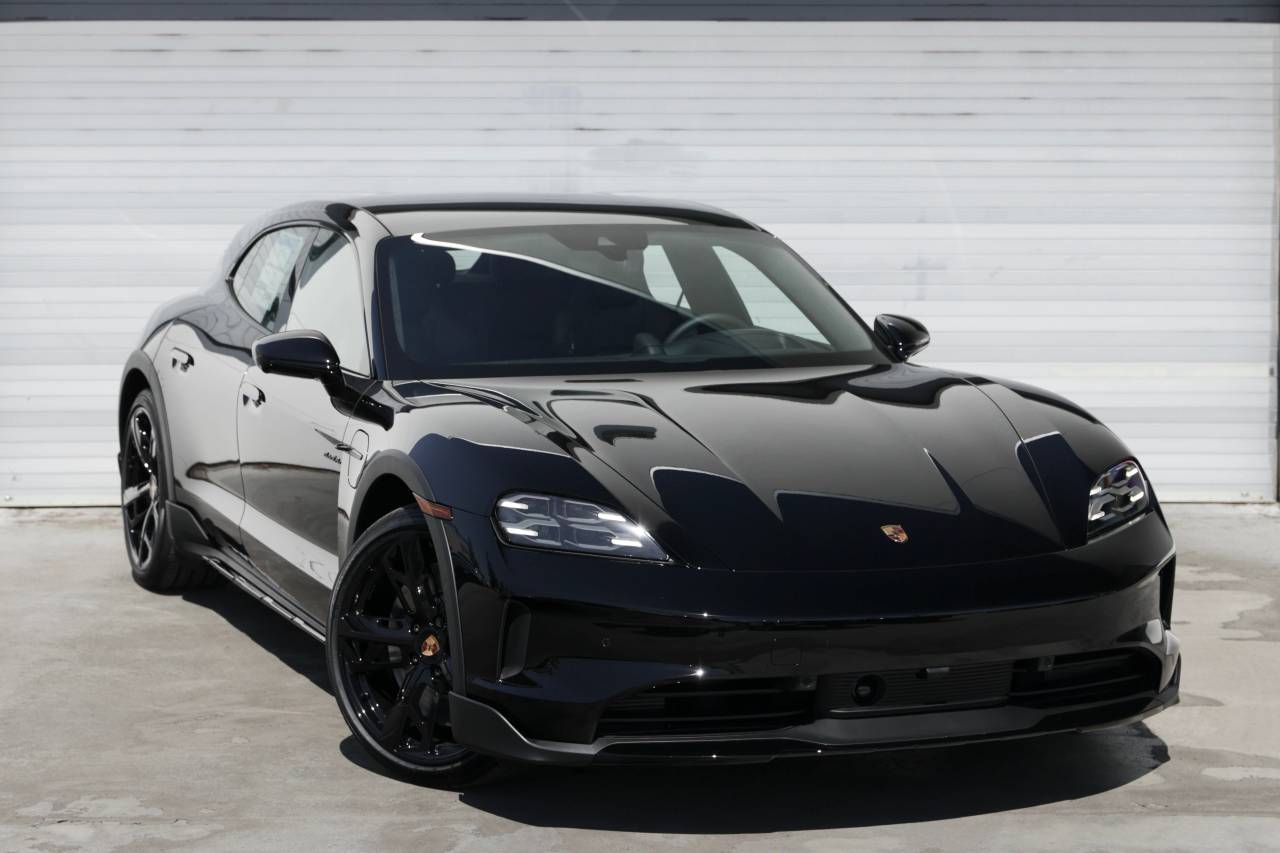 2025 Porsche Taycan Taycan 4S Cross Turismo