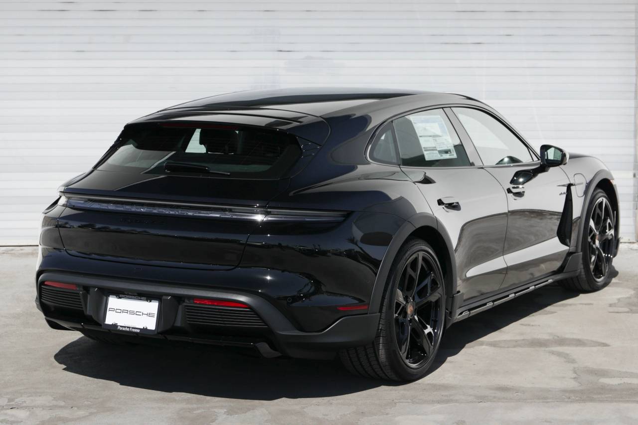 2025 Porsche Taycan Taycan 4S Cross Turismo