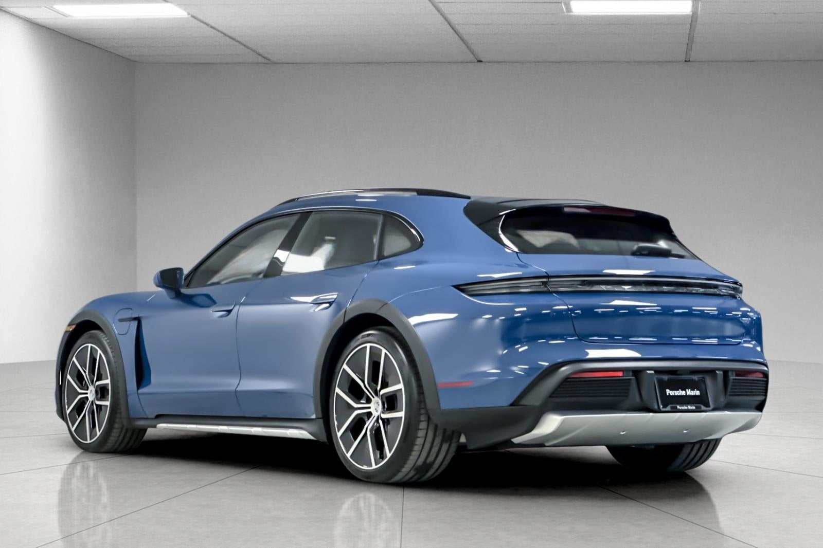 2025 Porsche Taycan Taycan 4S Cross Turismo